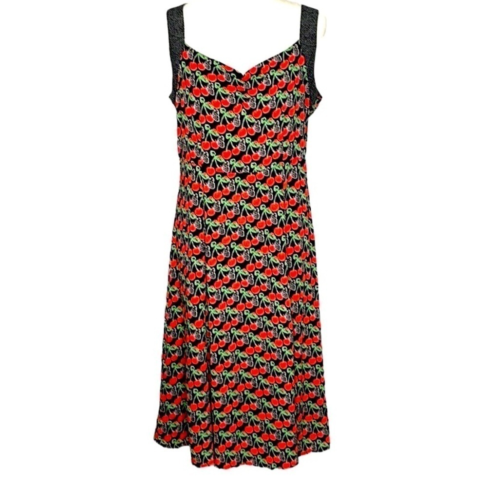 LOCO LINDO VINTAGE CHERRY PRINT SLEEVELESS QUEEN ANNE NECKLINE MIDI DRESS SZ M